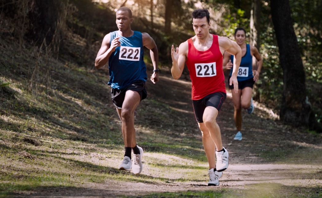 Biegacze zmierzyli się z trasą Mikołów Hołda Run: emocje, rywalizacja i sportowa atmosfera