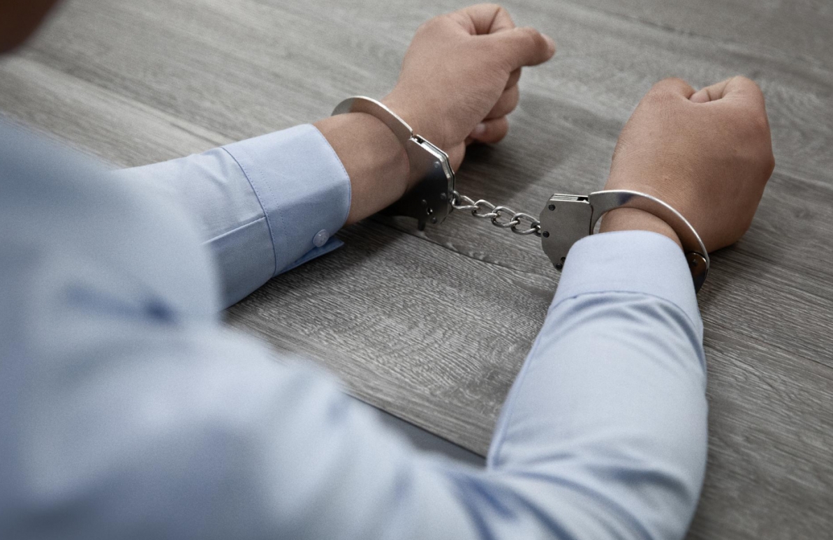 Brutalne pobicie w Świętochłowicach: trzech podejrzanych aresztowanych, ofiara w szpitalu