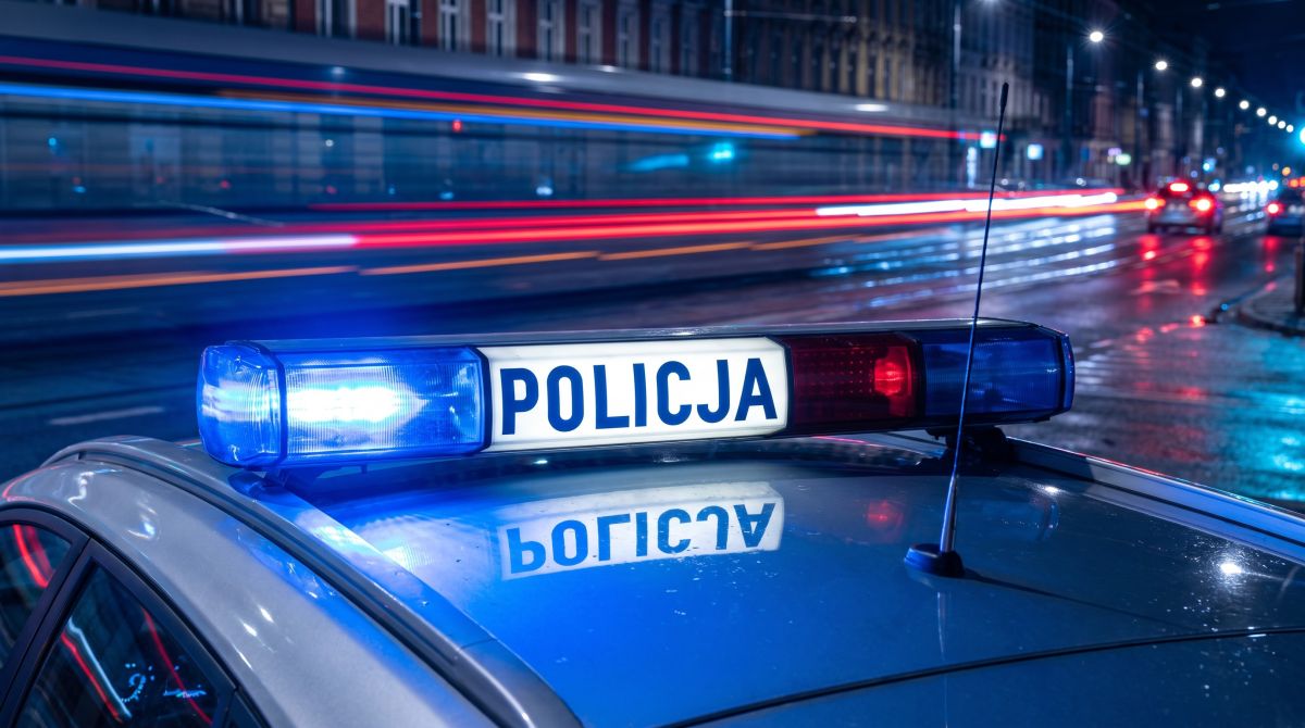 Bezpieczna jazda w mgle – kluczowe zasady i wskazówki